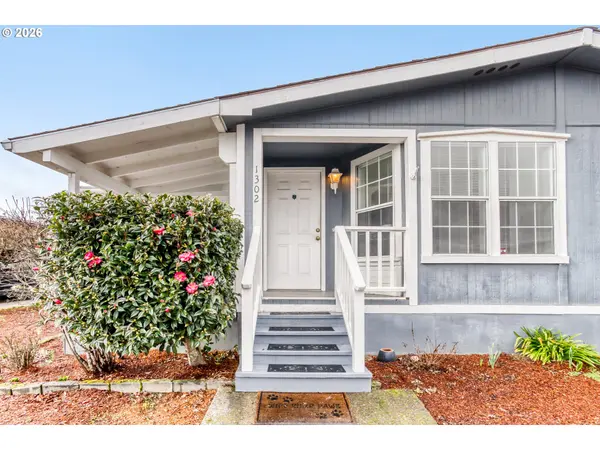 1302 PIONEER WAY, Forest Grove, OR 97116