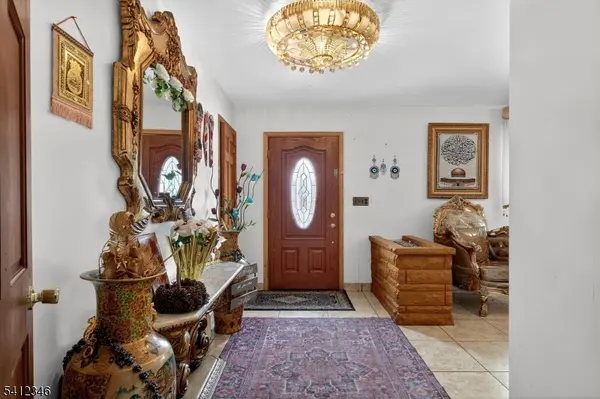 6 E 2Nd St, Woodbridge Twp., NJ 07064