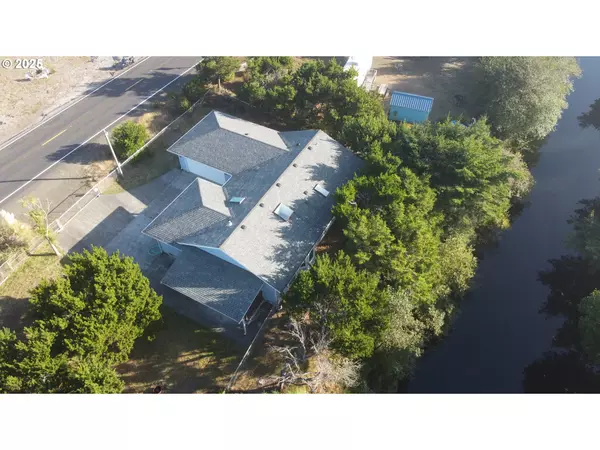 Ocean Park, WA 98640,31205 I ST