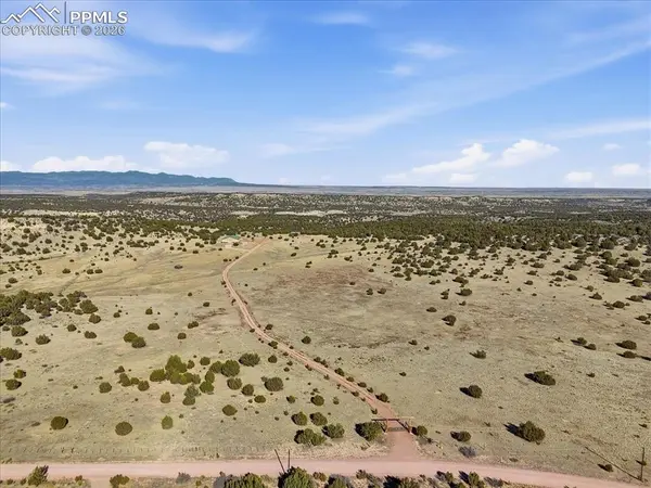 7825 Soda Creek RD, Pueblo, CO 81005