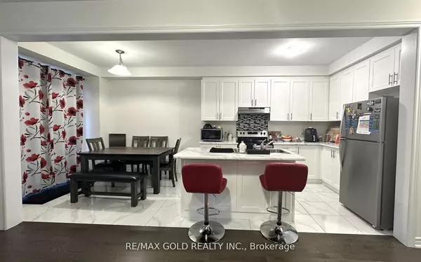 Guelph, ON N1K 0E2,166 Deerpath DR #52