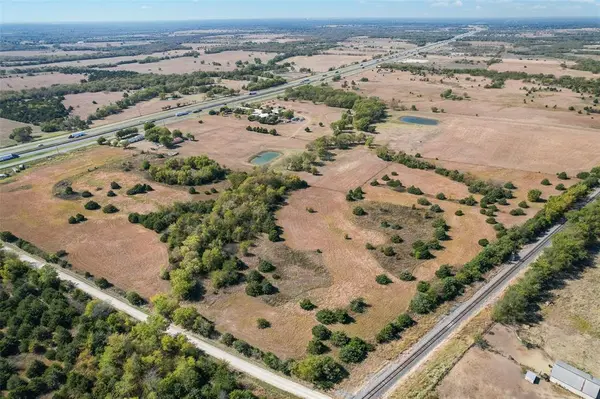 6504 E Interstate  30, Campbell, TX 75422