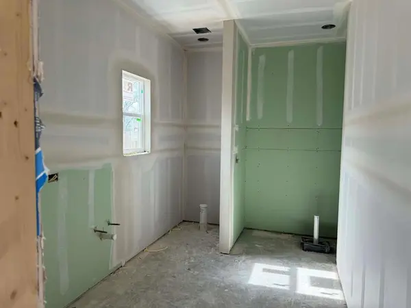 1415 Cloverleaf Road, Bellmead, TX 76705