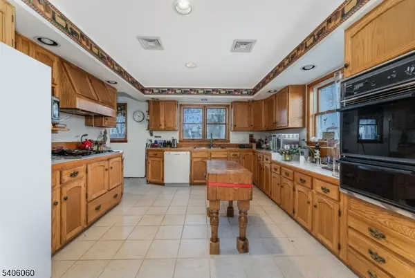 863-865 County Road 519, Kingwood Twp., NJ 08825