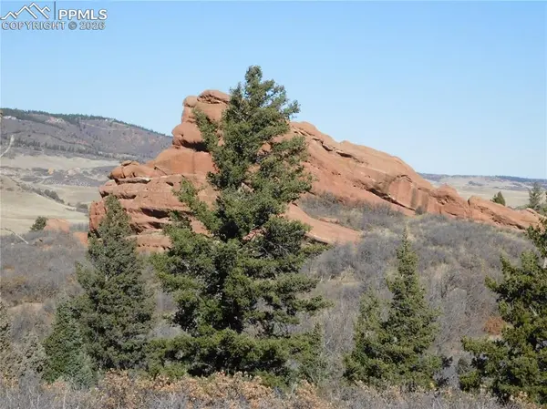 6271 Country Club DR, Larkspur, CO 80118