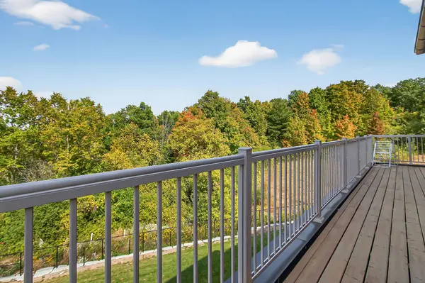 70 Appleyard AVE, Vaughan, ON L4H 4N3