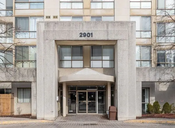 2901 Kipling AVE #501, Toronto W10, ON M9V 5E5