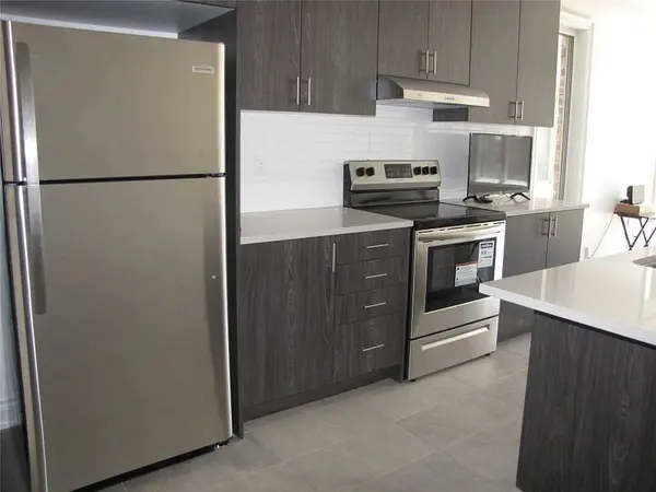 Brampton, ON L6Y 1P3,53 Hubbell RD #Main