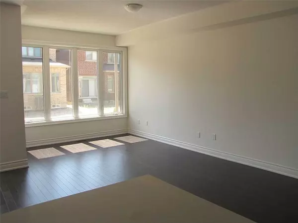 Brampton, ON L6Y 1P3,53 Hubbell RD #Main