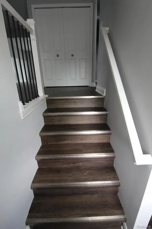 29451-29515 Hoover Rd, Warrencity_macomb, MI 48093