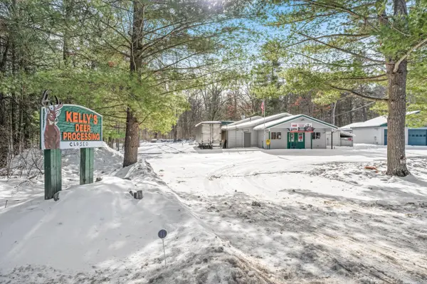 19055 12 Mile RD, Mecosta Twp, MI 49307