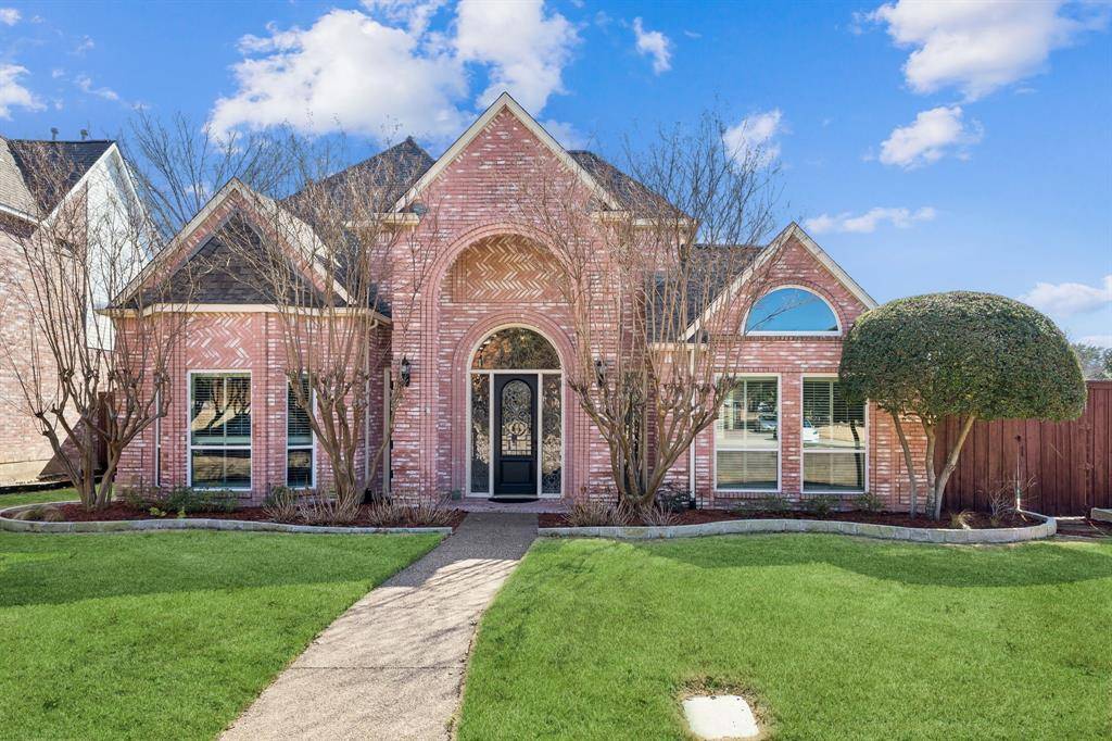 18016 Benchmark Drive, Dallas, TX 75252