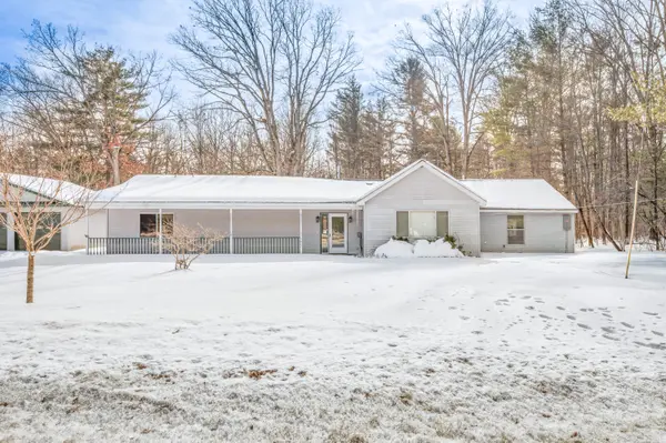 19077 12 Mile RD, Mecosta Twp, MI 49307