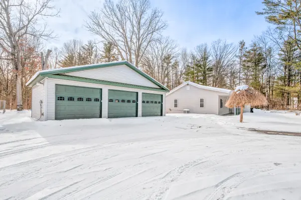 19077 12 Mile RD, Mecosta Twp, MI 49307