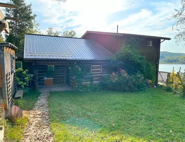 Frontenac, ON K0H 2M0,9055 ROAD 509 N/A