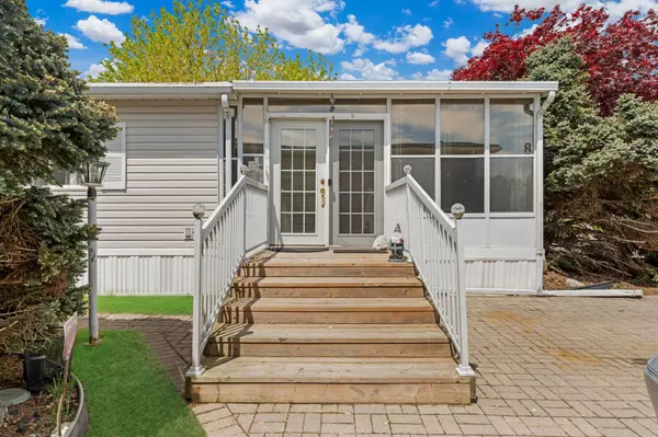 Fort Erie, ON L0S 1S1,3033 TOWNLINE RD #8