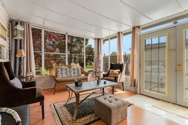 Fort Erie, ON L0S 1S1,3033 TOWNLINE RD #8