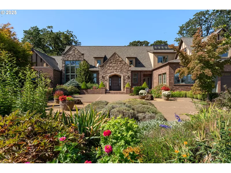 9009 SE EOLA HILLS RD, Amity, OR 97101