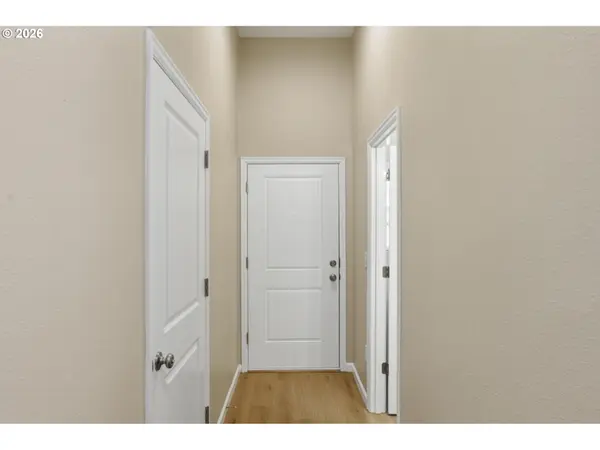 12813 SE 155TH AVE, Happy Valley, OR 97086