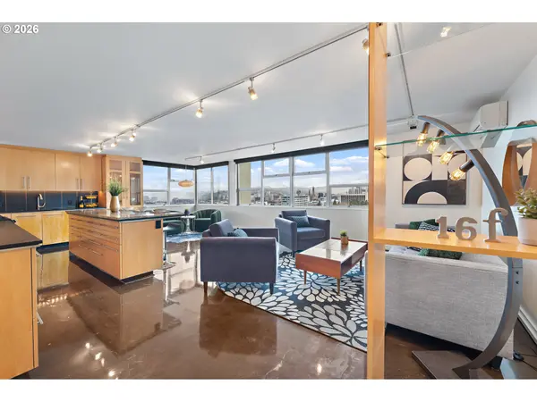 Portland, OR 97232,1220 NE 17TH AVE #16F