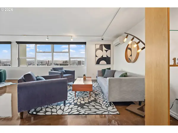 1220 NE 17TH AVE #16F, Portland, OR 97232