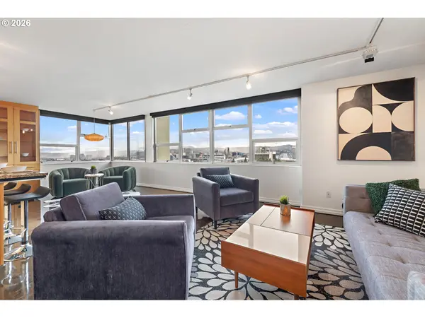 1220 NE 17TH AVE #16F, Portland, OR 97232