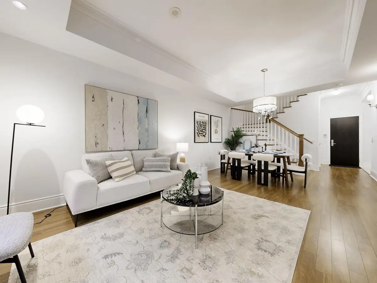 500 Doris AVE #Th4, Toronto C14, ON M2N 0C1