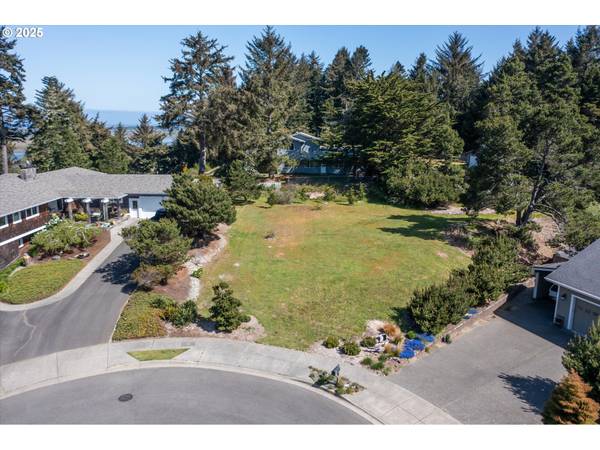 576 Klamath AVE NE #1101, Bandon, OR 97411