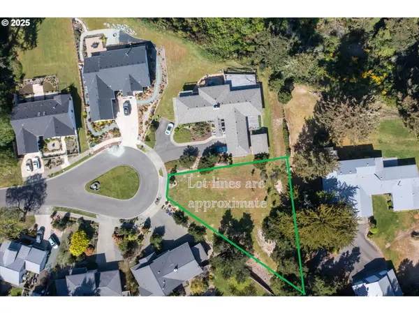 Bandon, OR 97411,576 Klamath AVE NE #1101