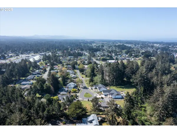 576 Klamath AVE NE #1101, Bandon, OR 97411