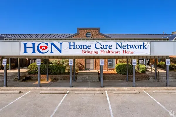 1701 N Hampton Road, Desoto, TX 75115