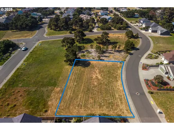 Bandon, OR 97411,2732 LINCOLN AVE #500&200