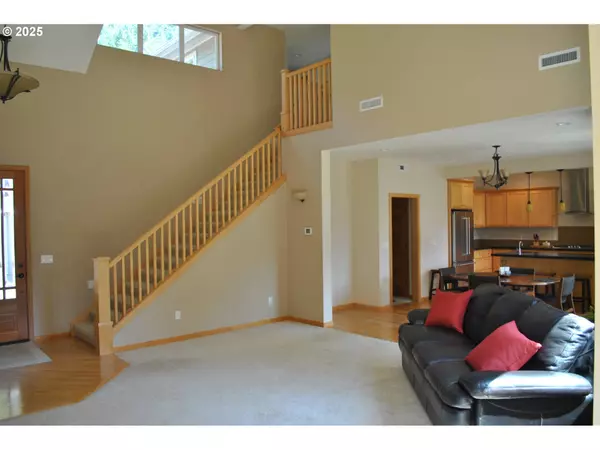 Veneta, OR 97487,21626 GLAZE RD