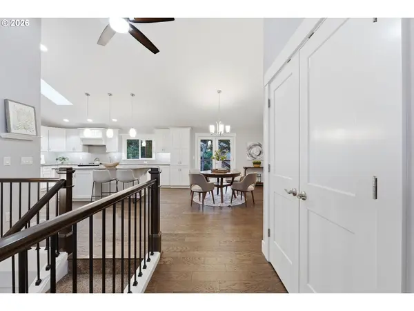 1471 GREENTREE CIR, Lake Oswego, OR 97034