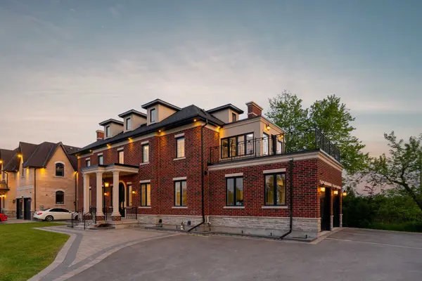 10690 Islington AVE, Vaughan, ON L0J 1C0