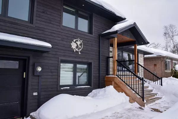 Barrie, ON L4M 2A3,109 Strabane AVE