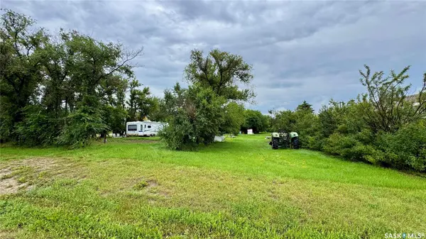 Lot 17-18 Railway STREET,  Macrorie,  SK S0L 2E0