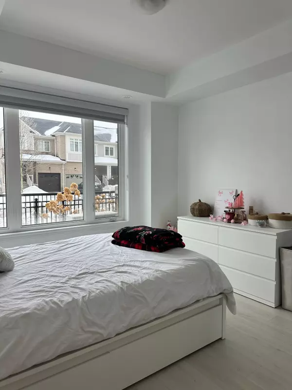 Guelph, ON N1E 0H5,212 Law DR