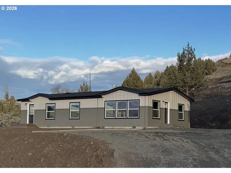 92699 HIDDEN HILLS LN, John Day, OR 97845