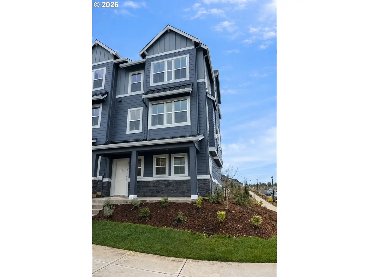 16692 SW Jean Louise RD, Tigard, OR 97223