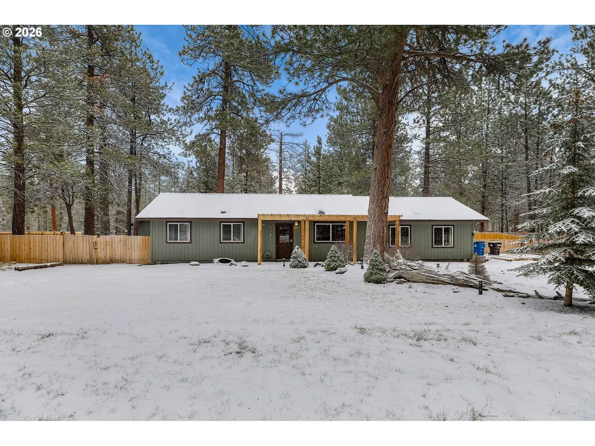 69322 HACKAMORE, Sisters, OR 97759