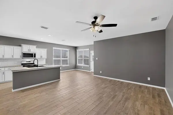 8517 Centerboard Lane, Fort Worth, TX 76179