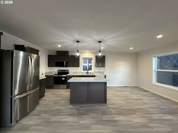 John Day, OR 97845,92699 HIDDEN HILLS LN