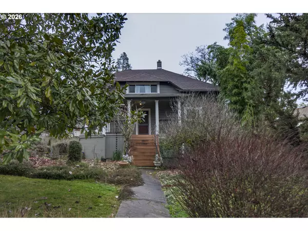 Roseburg, OR 97470,693 NE WINCHESTER ST