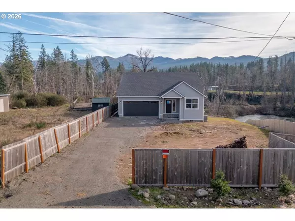 Gates, OR 97346,241 Dogwood DR