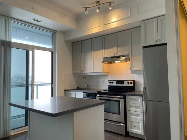 8763 Bayview AVE #503, Richmond Hill, ON L4B 3V1