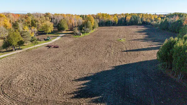 2490 Green RD, Clarington, ON L1C 3K7