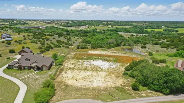 833 N Savage Creek Lane, Weatherford, TX 76087