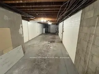 2831 Bathurst ST, Toronto C04, ON M6B 3A4