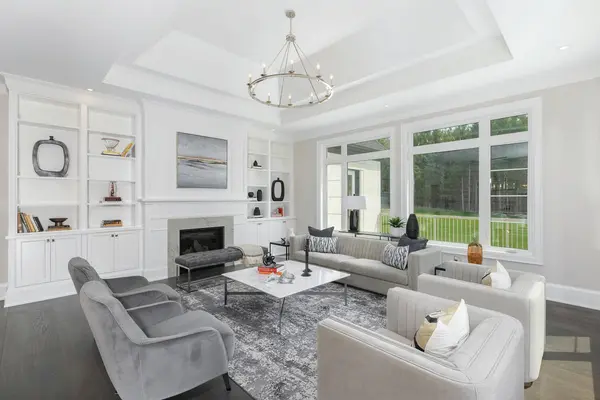 33 Newton Reed CRES, Uxbridge, ON L9P 0R3